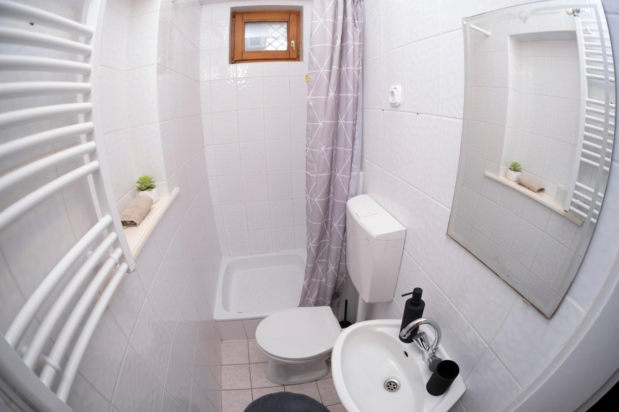 Vicze Apartmanhaz Siofok Ruang foto