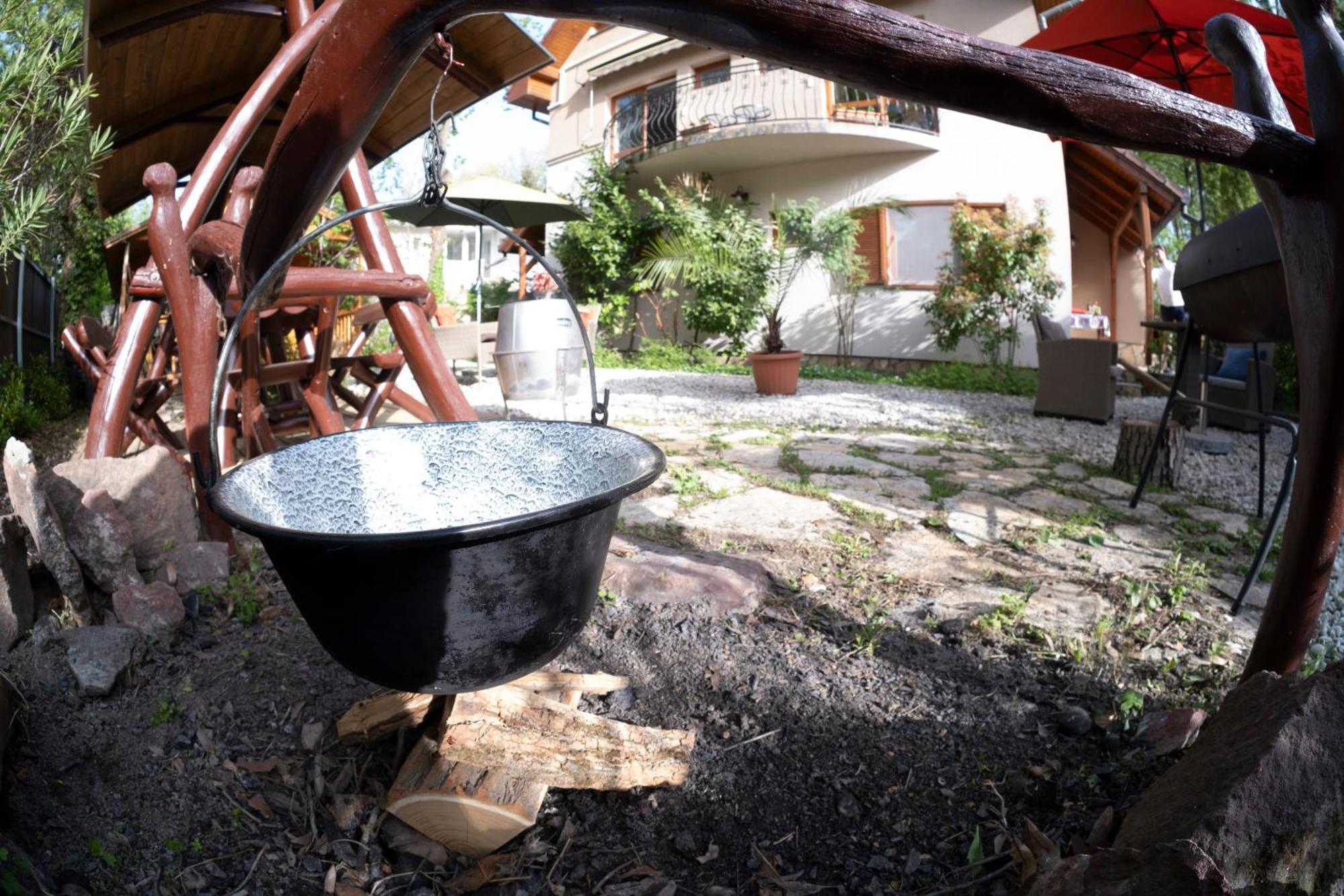 Vicze Apartmanhaz Siofok Bagian luar foto