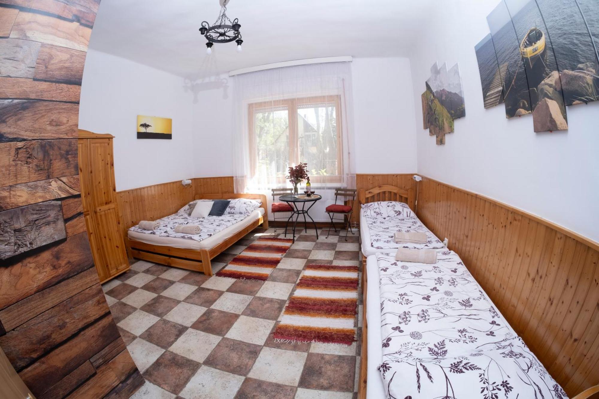 Vicze Apartmanhaz Siofok Bagian luar foto