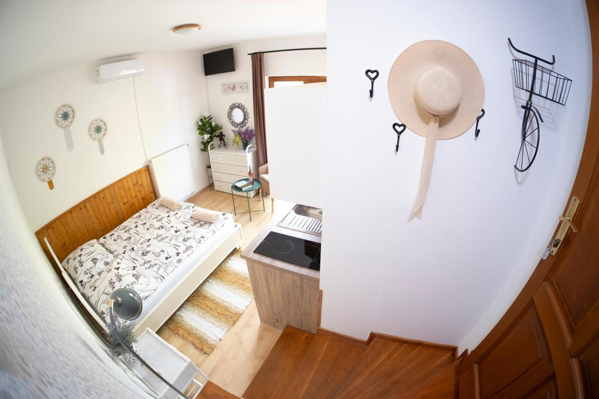 Vicze Apartmanhaz Siofok Bagian luar foto